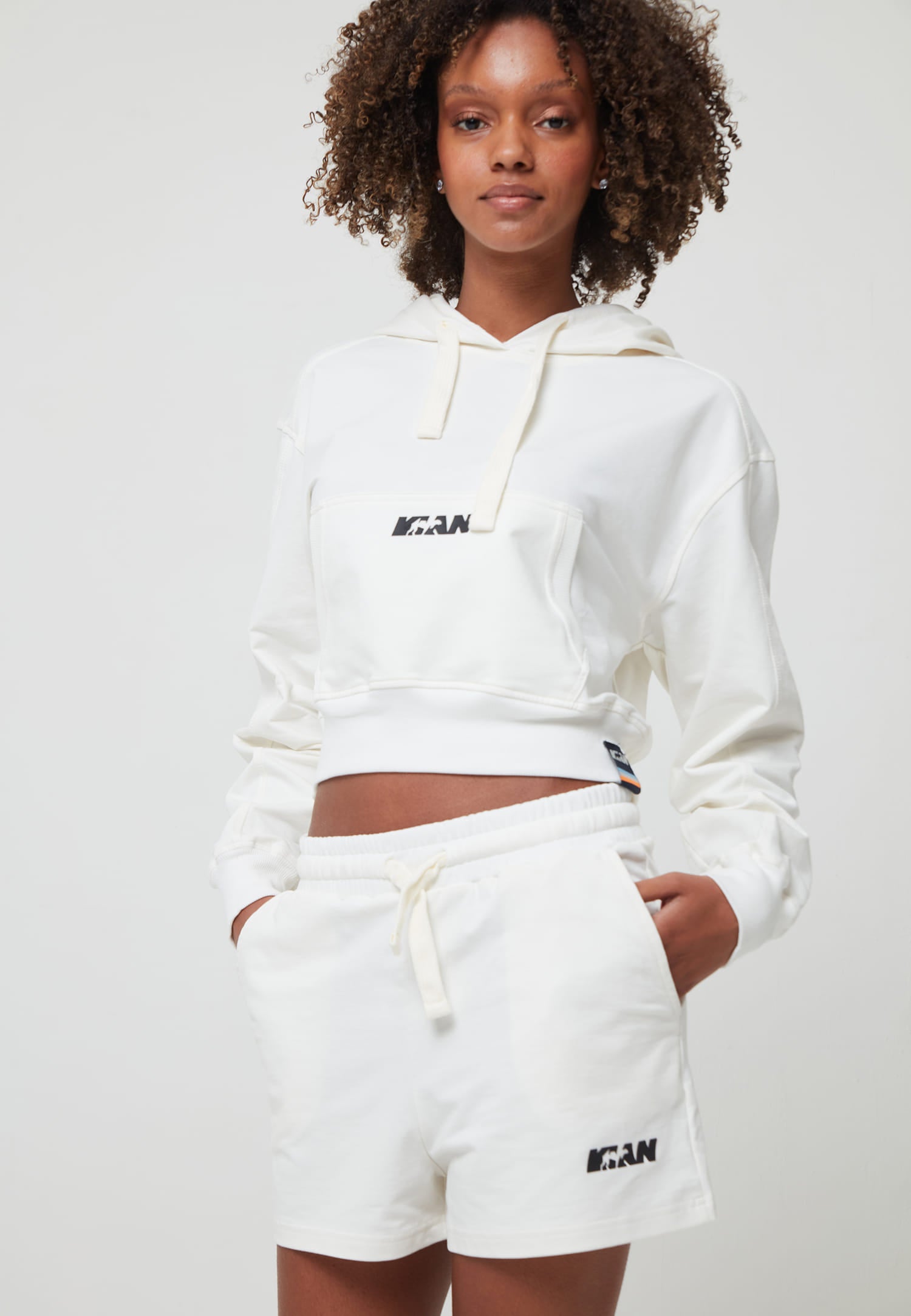 Woman Cropped Hoodie